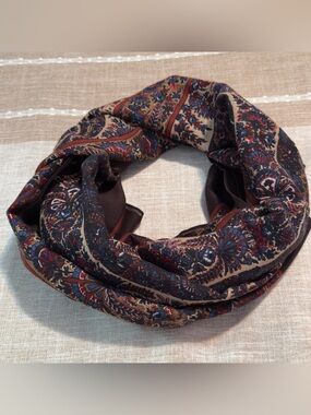 Yves Saint Laurent #010 Paisley oversized Vintage not used shawl /Scarf